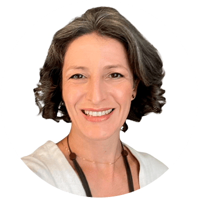 Foto da autora Julia Gianzanti