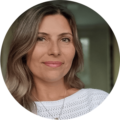 Foto da autora Danila Prado Falcão