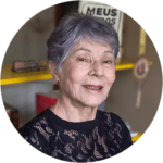 Foto da autora Tânia Colares