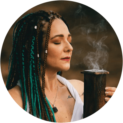 Foto da autora Virginia Varaldo